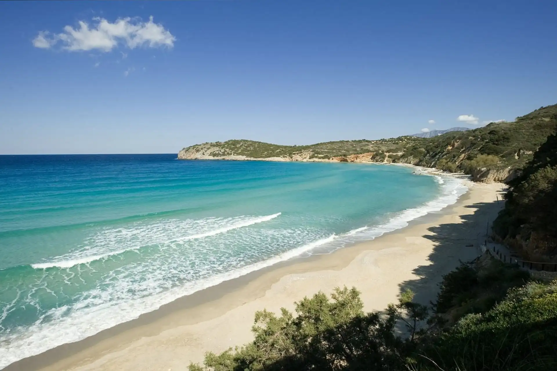 rias-apartment-agios-nikolaos-voulisma-beach-istron-turquoise-water